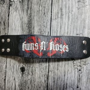 Guns N Roses Black Leather Wristband